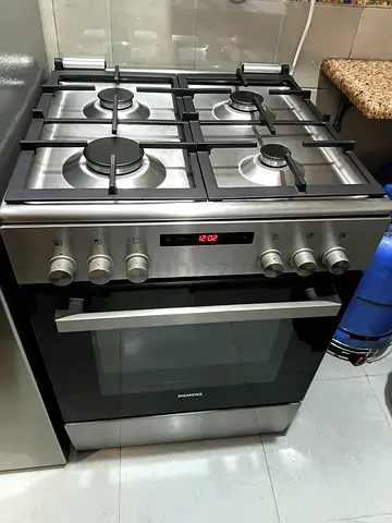 Siemens 60cm Top Gass Oven Electric cooker