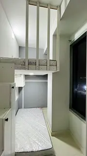 Dip 1 partition available for executive people