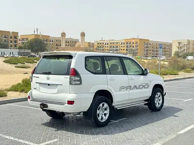 Toyota prado // Gcc space // Cylander 4 // 4 WD DRIVE // Good conditions