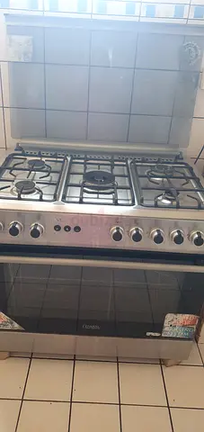 Cooking range