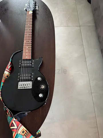 Electric guitar
