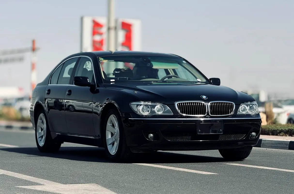 BMW 7-Series 2007 — photo 1 of 19