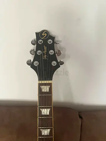 Guitar for sale