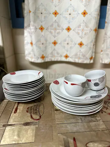 Dinner set for sale