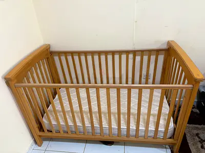 Wooden Crib with Mattress