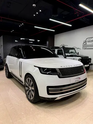 2023 Range Rover Vogue | GCC Specs | Under Warranty | 37,000 KM |