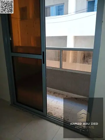 Luxurious and stylish apartment for annual rent, consisting of two bedrooms, a spacious living room, a fully equipped kitchen, and two bathrooms. Be