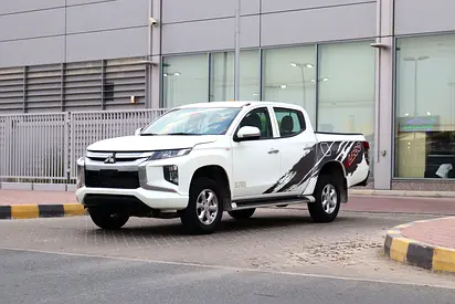 MITSUBISHI L200 2022 4 WHEEL DRIVE - GCC Specs