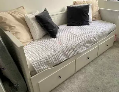 ikea daybed with ikea mattress