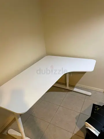 Stylish L-Shaped Study Table