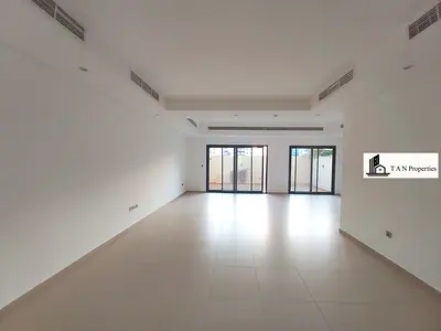MODREN FINISHING | NEAR MALL / SCHOOLS | VACANT