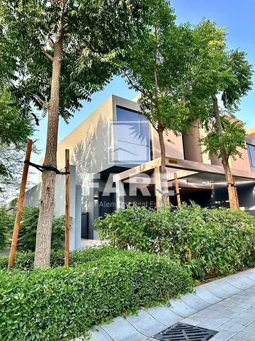 3BR Master/ Corner/ ROBINIA/Prime location