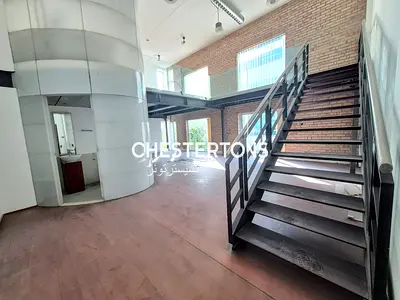 Vacant | Fitted | Chiller Free | Near Metro