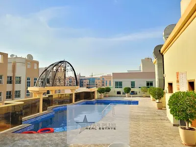 NEAR TO EXIT VERY SPACIOUS AND LUXURIOUS 2BHK WITH CLOSE KITCHEN AND COVERD PARKING