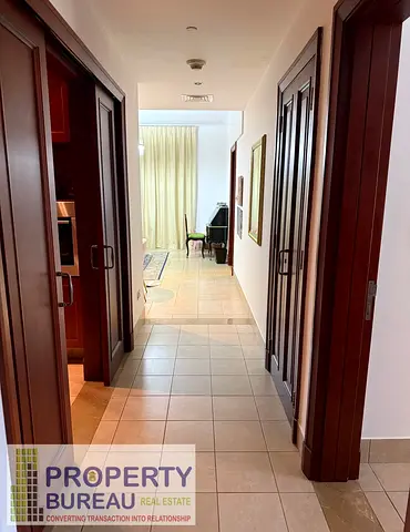 Amazing Fully Furnished 2 BHK Step away from Dubai Mall Yansoon-3