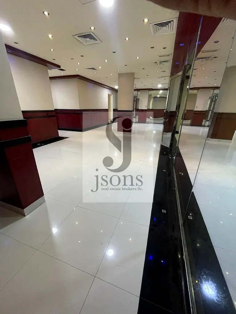 gallery-image