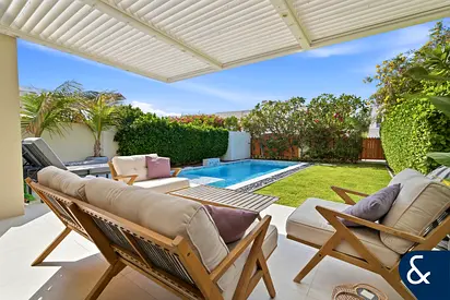 Fully Upgraded | Remodelled 3M | Private Pool