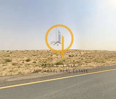 أرض للبيع في المطرق – الشارقة | تملك حر للعرب | 3590 قدم | قريب شارع 97 | تصريح فيلا أرضي + طابقين