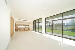 5 Bedrooms | Large Plot | Park View