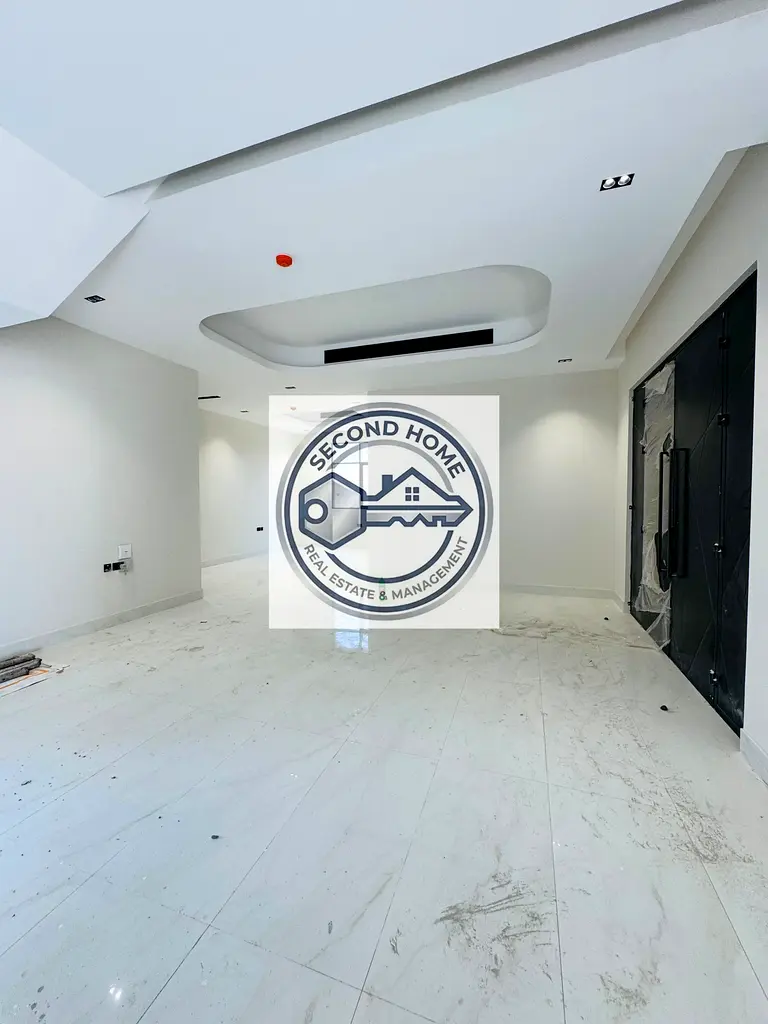 05 bedroom villa brand new .