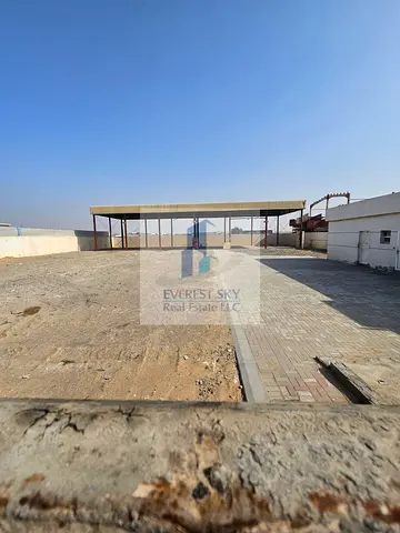 Plot with 35 KW power, small Open shed, Office & toilet for URGENT LEASE !!