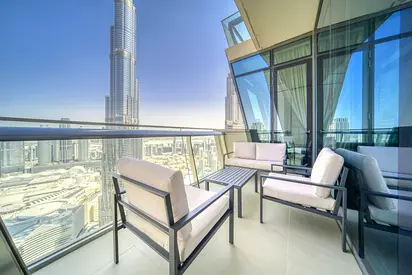 Contemporary Apt with Burj Khalifa View