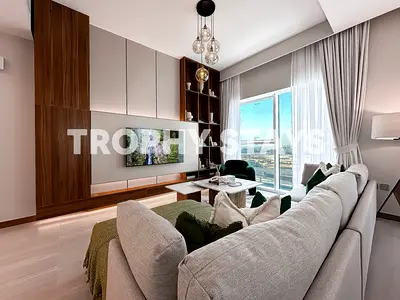 Canal View 3BR | Office & Private Elevator | All Bills incl