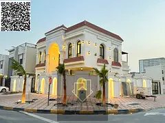 A corner villa on two streets, with an area of 4,300 sq. ft., featuring super deluxe finishes, locat