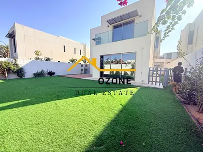 🔥 Hot Offer Huge Size 4Bedroom Villa With Maid Room and Garden