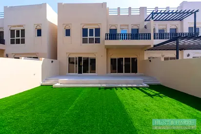Fully Upgraded 4 Bedroom - Family Home - For Sale Al Hamra Village