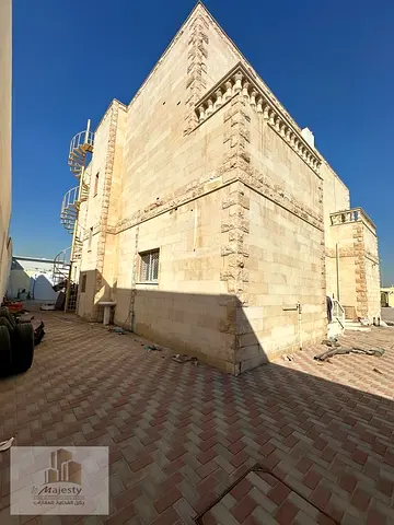 فيلا للييع في امارة الشارقة في منطقة النوف