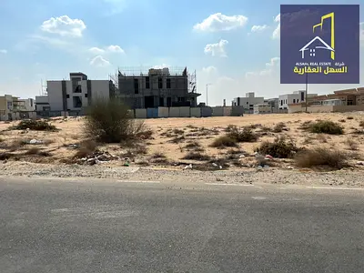 للبيع أرض سكنية في منطقة تلال Zone C – ضاحية السيوح   الأرض تقع في موقع مميز مع سهولة الوصول المباشر إلى إمارة دبي، وتتميز المنطقة بهدوئها ونظامها