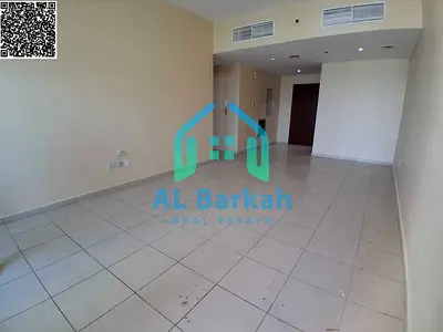 ابراج عجمان ون تاور ثلاث غرف وصالة مع غرفة خدامة ماستر مع غرفة غسيل مستقلة اطلالة بحرية طابق مرتفع مساحة 2200 قدم استلام فوري السعر 860 الف قابل لل