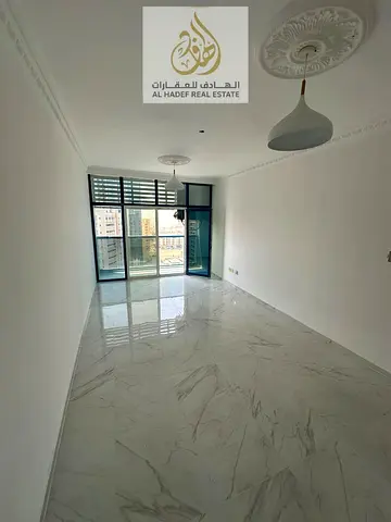 شقه غرفه وصاله اول ساكن باطلاله روعه وتشطيبات سوبر ديلوكس ايجار سنوى