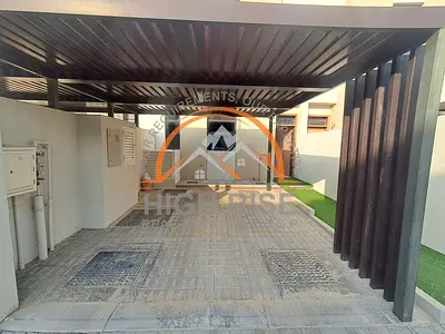 Stylish Beautiful Luxury 2Bed Townhouse with Maid Room