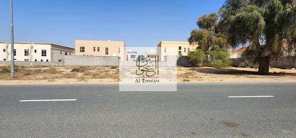 ارض للبيع موقع مميز مساحة ١٠ الاف قدم تصريح سكني، منطقة الحوشي