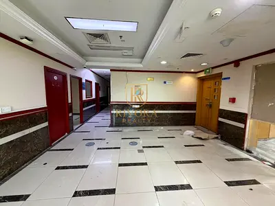 SEMI-FITTED OFFICE I CHILLER FREE I WITH PARKING