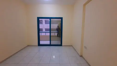 Good price 1bhk with balco y just in 34k near nahda park shj call umair