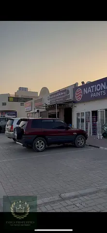 MAIN HIGHWAY COMMERICAL BUILDING FOR SALE IN MANAMA G+4 PERMISSION