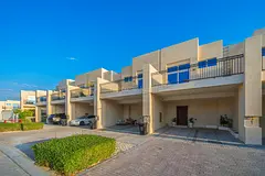 VACANT | POOL VIEW | 4 BR TOWNHOUSE