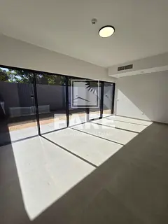 LUXURY 3BR Single Row Corner Townhouse | Premium Privacy
