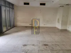FULLY RENOVATED VACANT DUPLEX 3B/R WITH MAID'S ROOM IN FRONT OF THE DMCC METRO