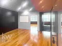 Facing Metro | Fully Fitted | Chiller Free
