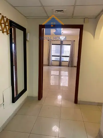 3 غرف نوم في شقة راقية في المجاز مع شرفات رائعة