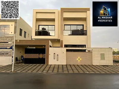 Modern design villa with 5 master bedrooms, price includes registration and ownership fees, in an excellent location directly behind the park.