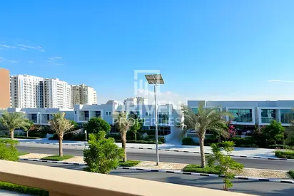 Modern Unit | Best Location | Spacious Layout