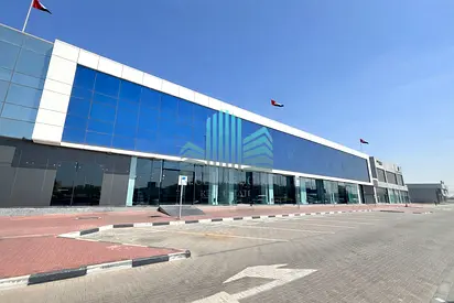 PRIME ROAD FACING SHOWROOM | ANY BUSINESS ARE WELCOME