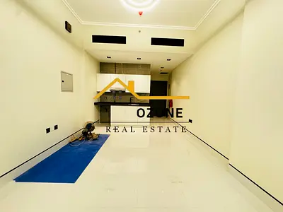 Brand new | 2 MONTH FREE luxurious interior | Free parking | no deposit | 6 cheques