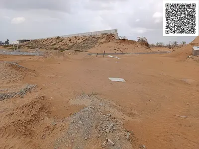 قطعة أرض للبيع منطقة الحليو1 سكنى إستثمارى فلل ( أرضى + 1 ) المساحة : 242م - 2600 قدم تملك حر لجميع الجنسيات السعر : 650,000 • فرصة مميزة لتملك أرض سك