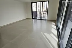 Exclusive Unit | Large Layout | Freehold | Immediate Transfer